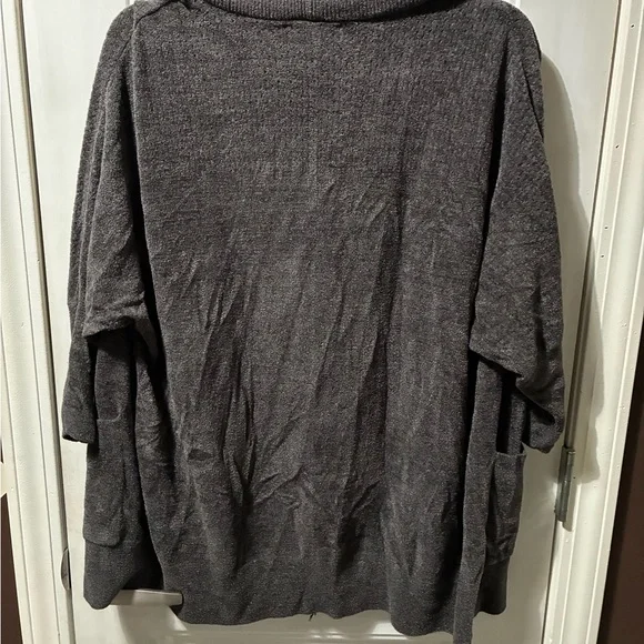 Barefoot Dreams Charcoal Cardigan - Picture 3 of 3
